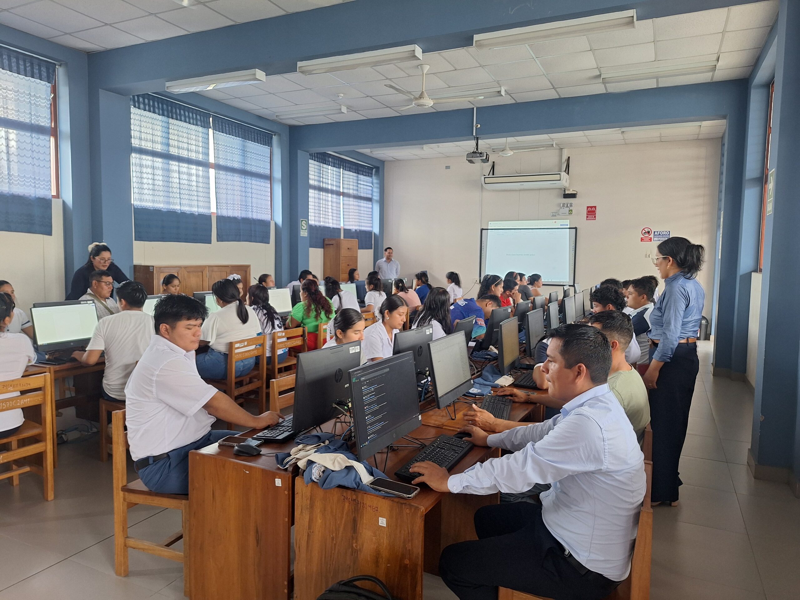 TALLER OFIMATICA_FOTO_02