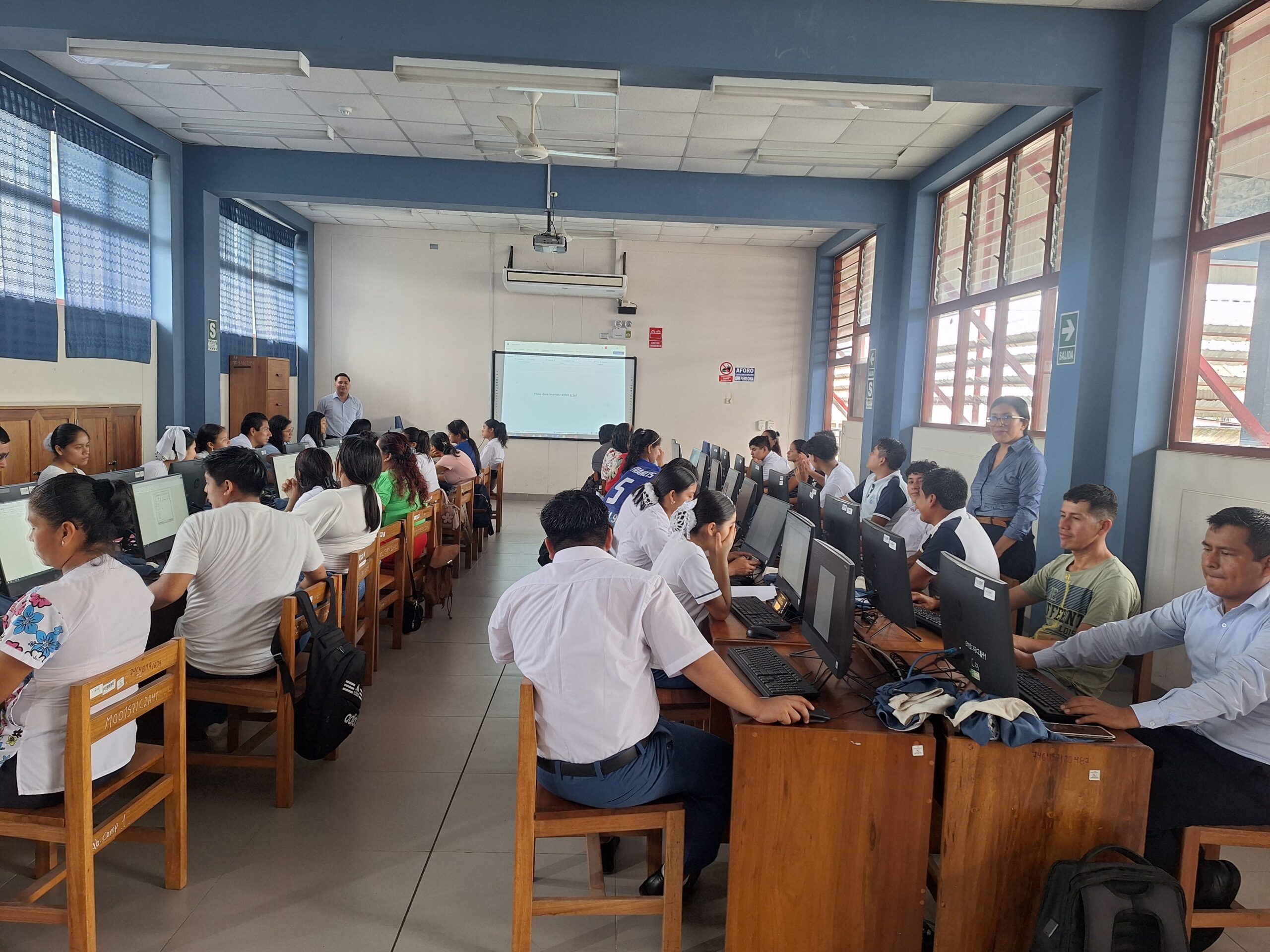 TALLER OFIMATICA_FOTO_03